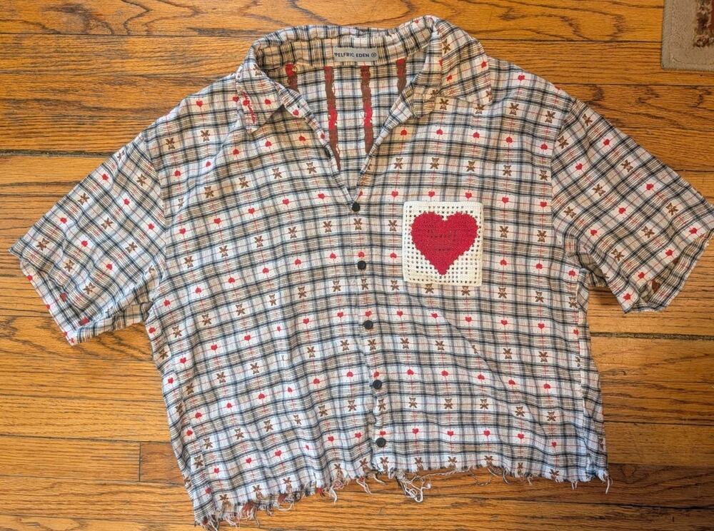 Aelfric Eden Tik Tock Trend Crochet Heart Button Shirt Men's Women's M Cropped
